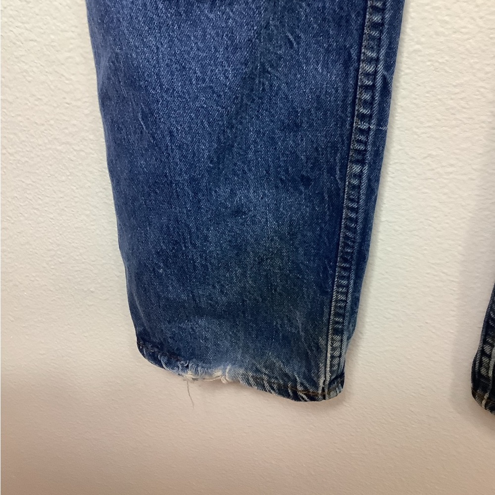 Men’s Levi’s 550 size 34 X 30 medium wash straight leg Classic 5 pocket EUC - Picture 6 of 13